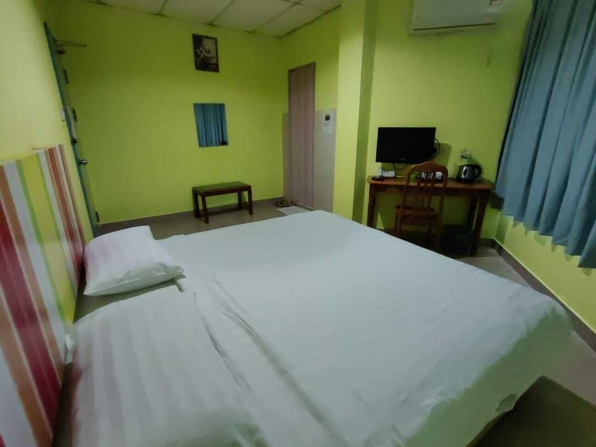 Century Hotel Inanam Kota Kinabalu Extérieur photo