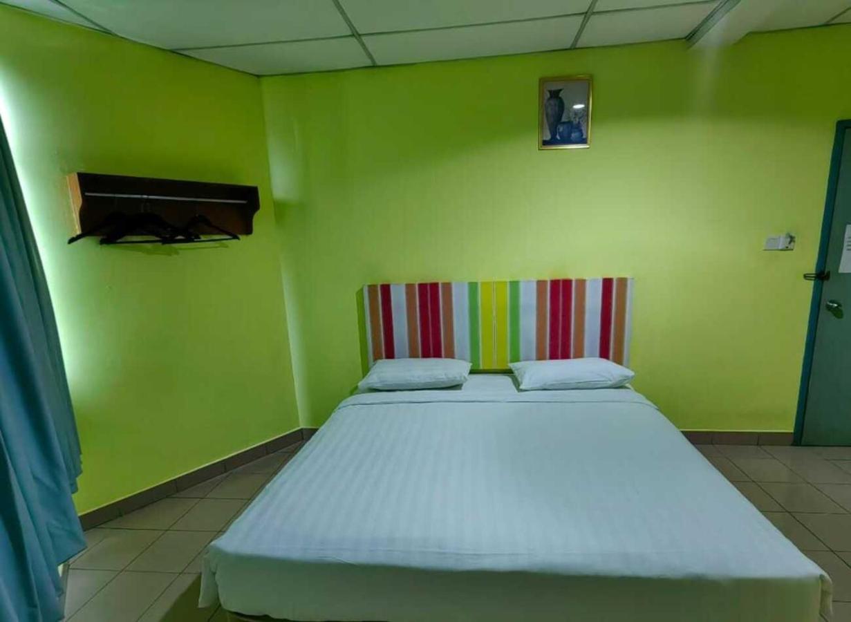 Century Hotel Inanam Kota Kinabalu Extérieur photo