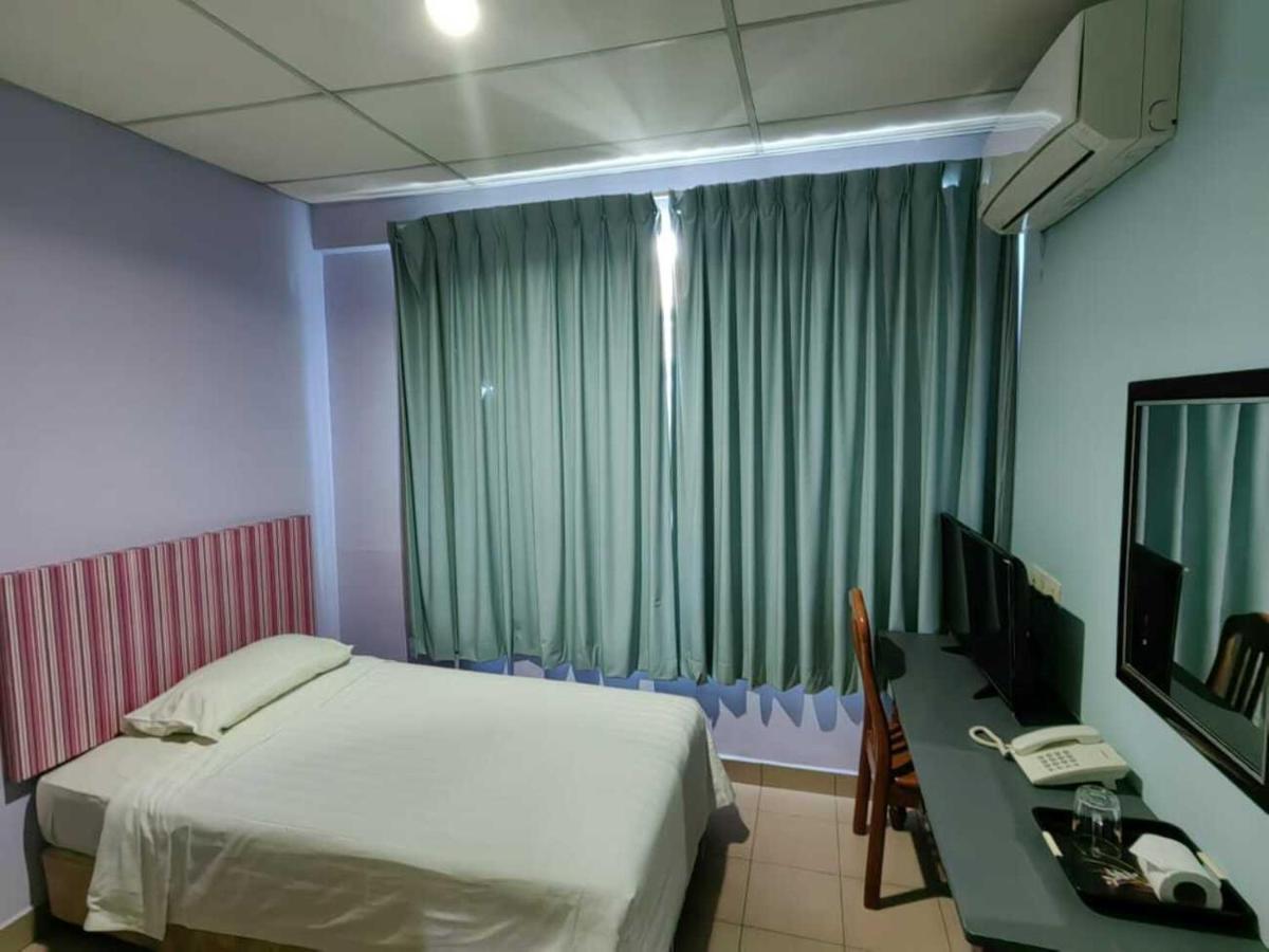 Century Hotel Inanam Kota Kinabalu Extérieur photo