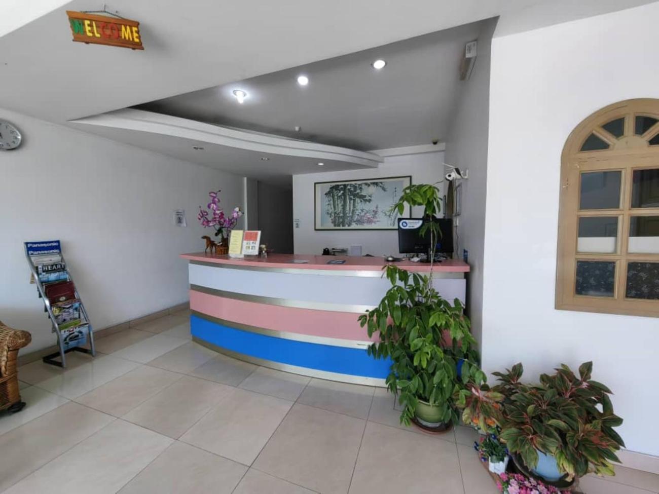 Century Hotel Inanam Kota Kinabalu Extérieur photo