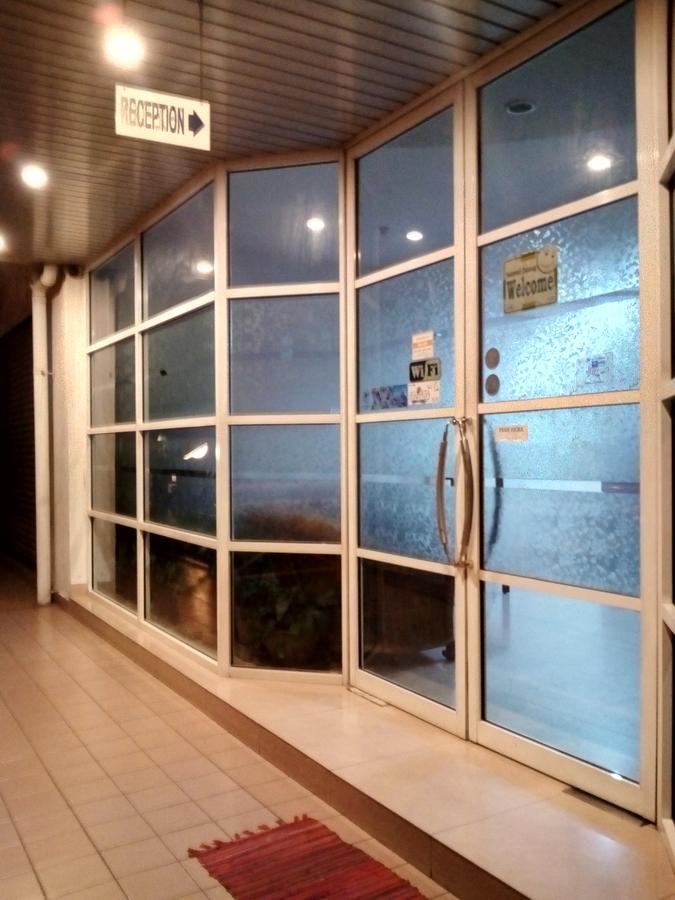 Century Hotel Inanam Kota Kinabalu Extérieur photo