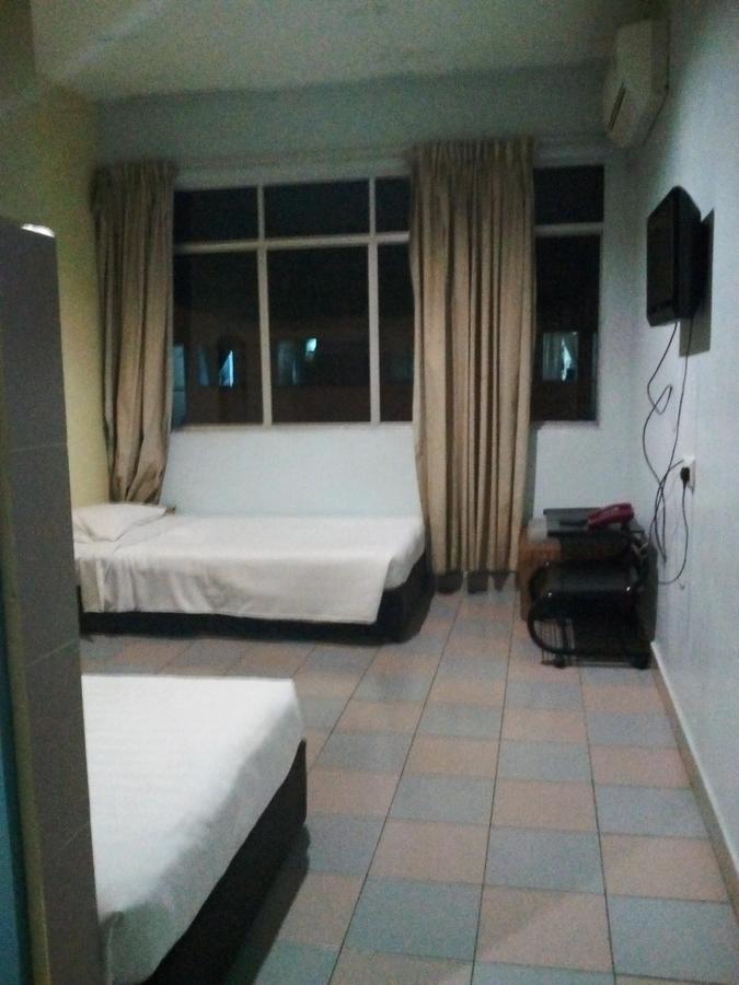 Century Hotel Inanam Kota Kinabalu Extérieur photo
