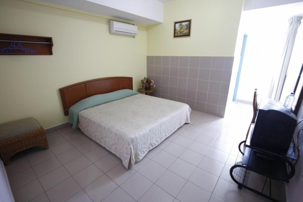 Century Hotel Inanam Kota Kinabalu Extérieur photo